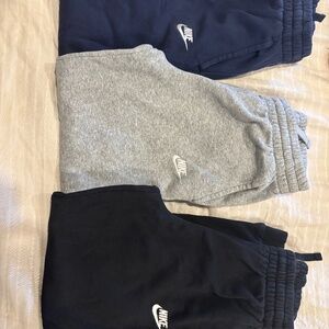 Boys Large Nike Joggers
